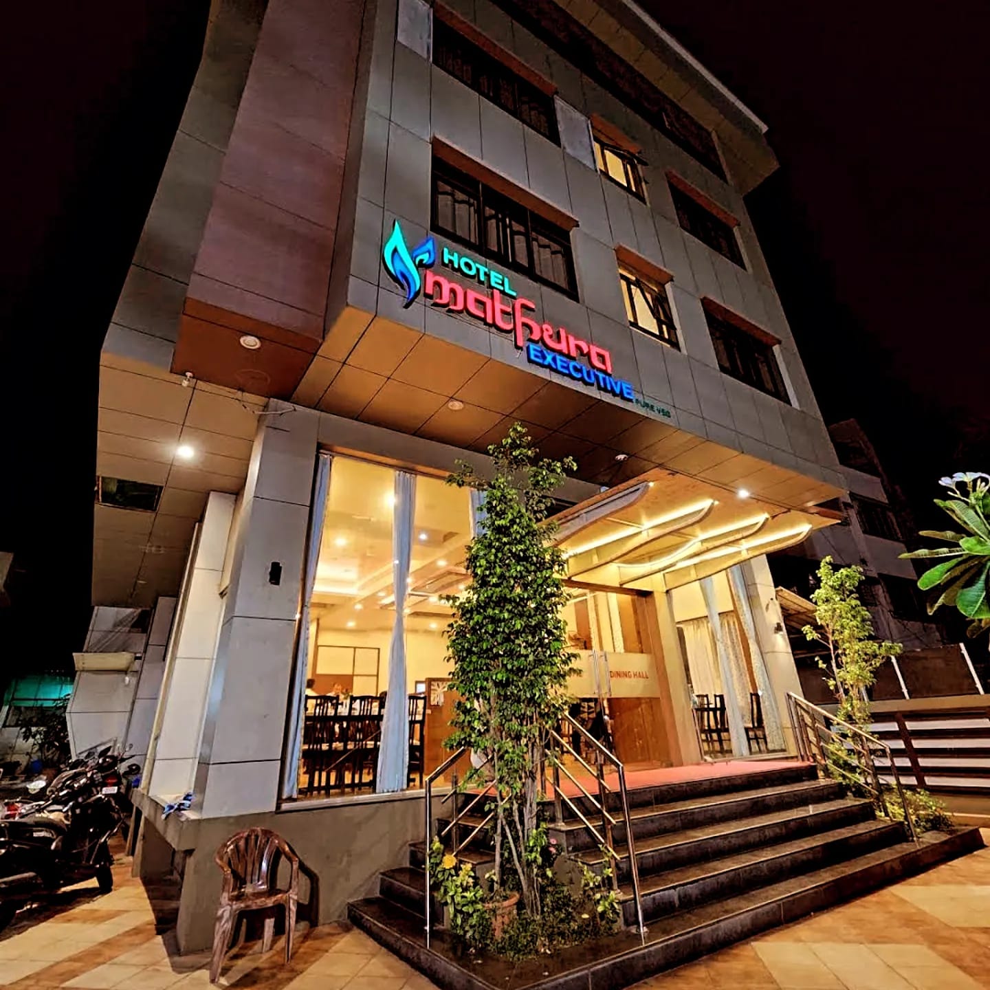 HOTEL MATHURA EXECUTIVE 
